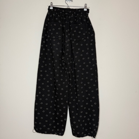 MINJIENA Smile Winter Streetwear Print Airport Loungewear Hoodie Sweatshirt Set - Picture 8 of 15